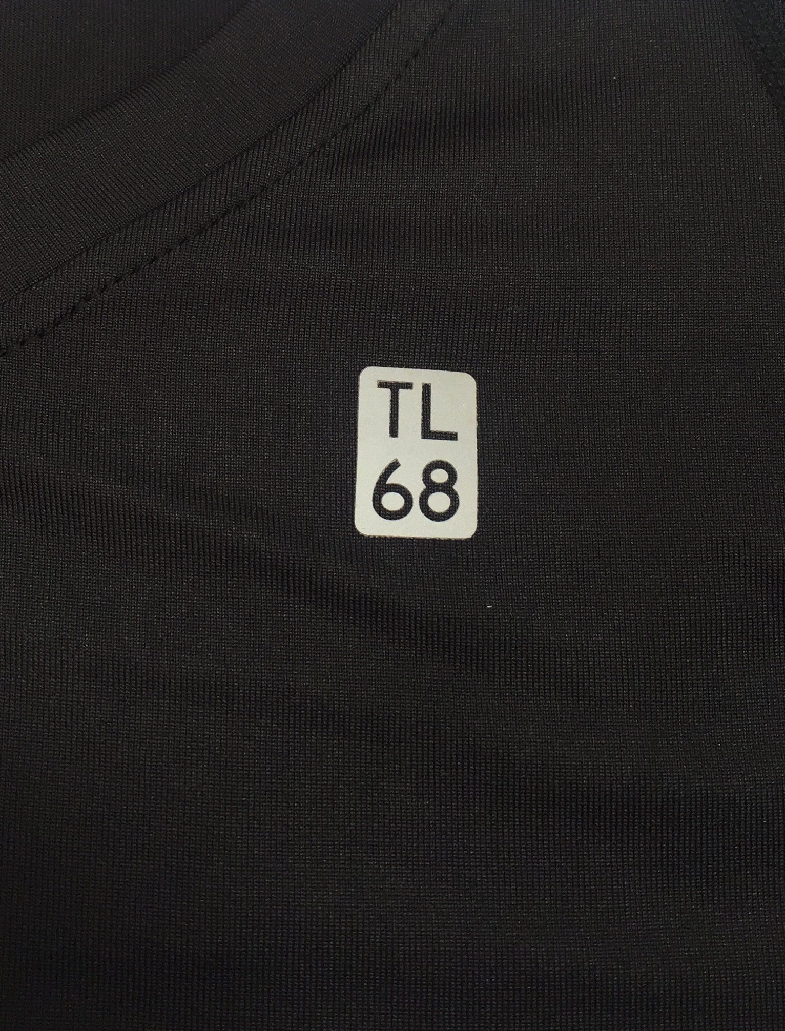 Retton Mesh Panel Stretch Jersey T-Shirt in Black - Tokyo Laundry Active - Image 3