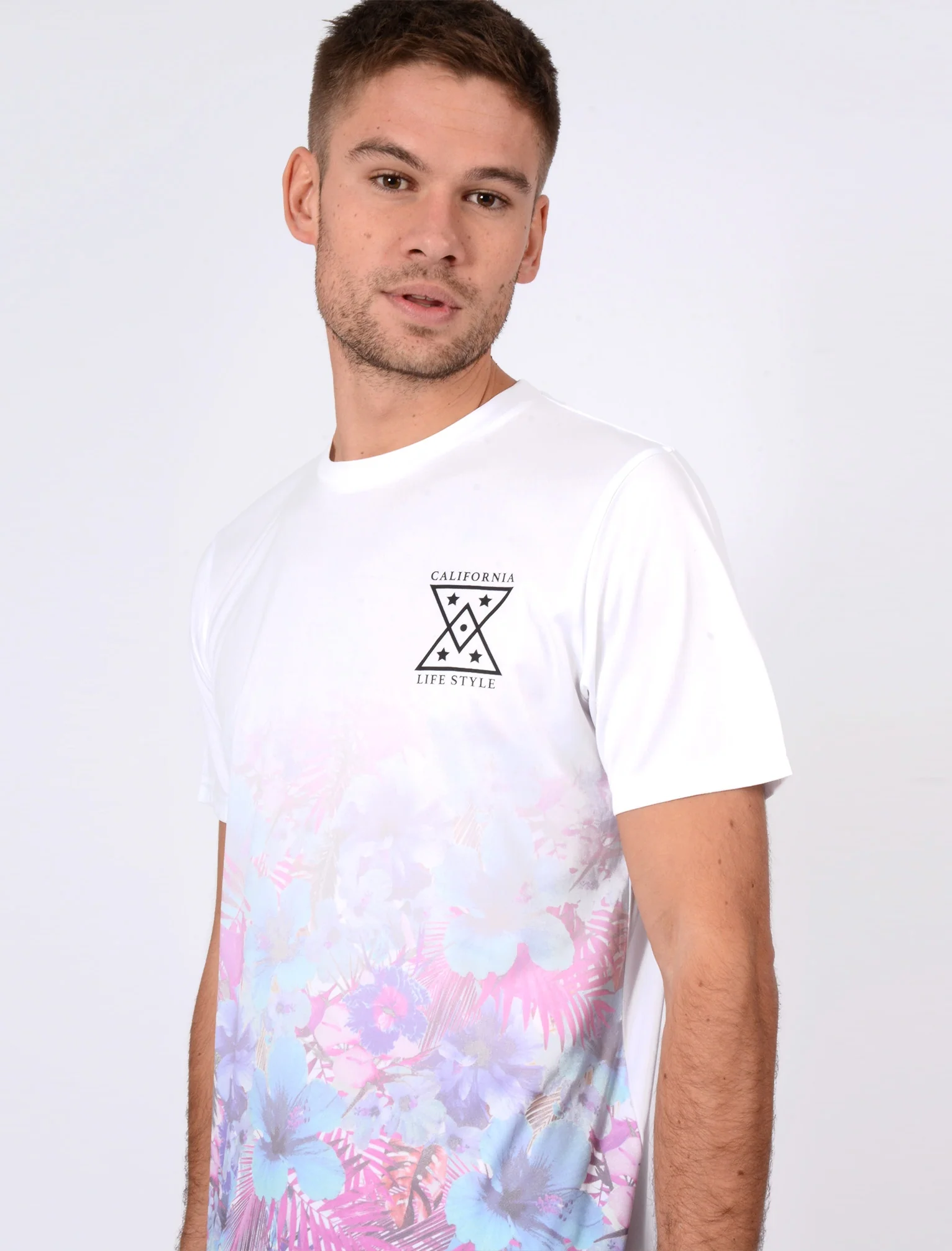 Riser Tropical Print Crew Neck T-Shirt In Optic White - Tokyo Laundry - Image 3