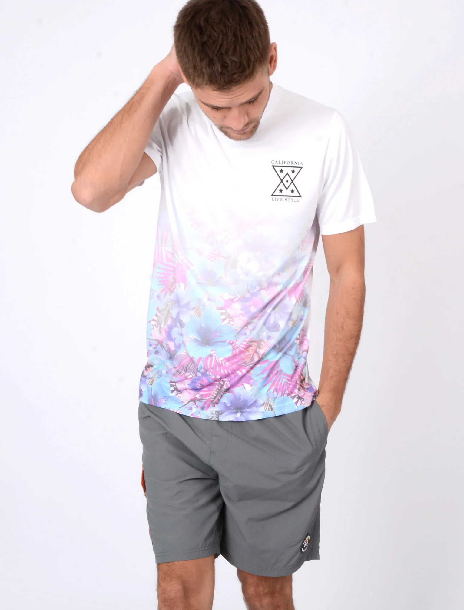 Riser Tropical Print Crew Neck T-Shirt In Optic White - Tokyo Laundry - Image 4